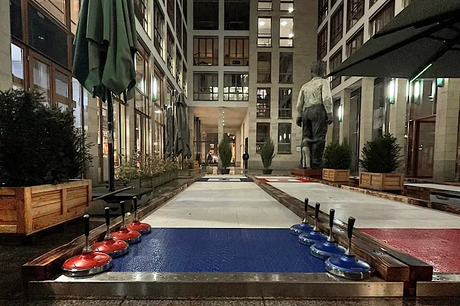 Eisstockschießen am Hopfingerbräu